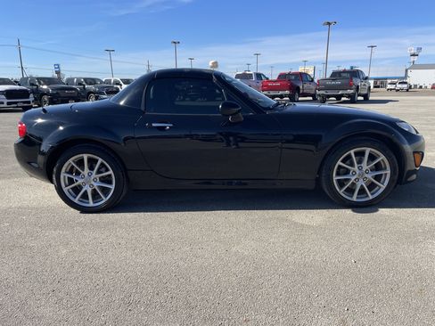 Used 2011 MAZDA MX-5 Miata Touring image 3