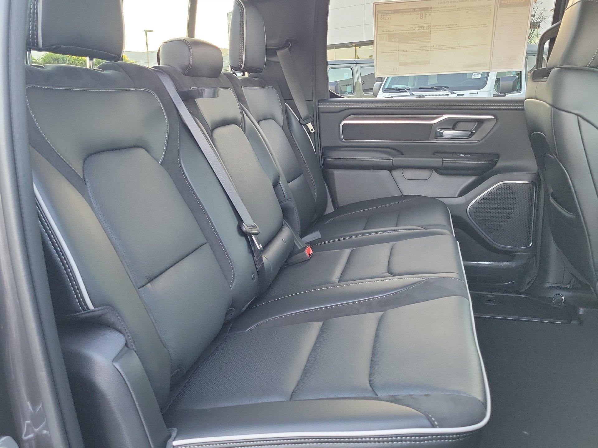 New 2026 RAM 1500 Laramie AWD/4WD image 16