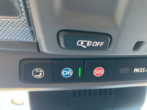 Used 2025 Chevrolet Silverado 1500 LT image 21