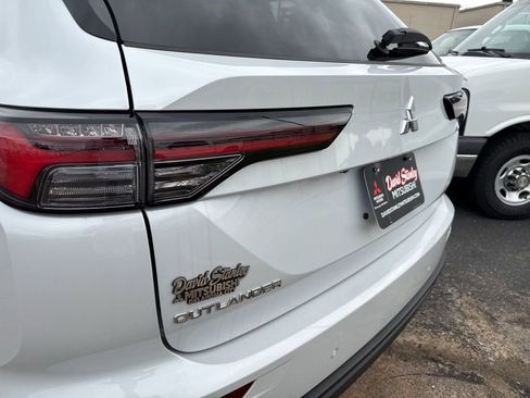 New 2026 Mitsubishi Outlander ES AWD/4WD image 45