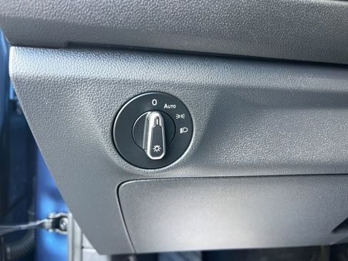 Used 2021 Volkswagen Jetta S w/ Driver Assistance Package image 10