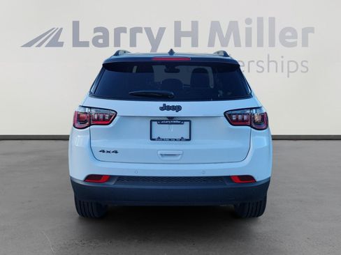 New 2026 Jeep Compass Limited image 5