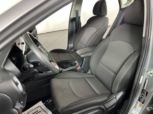 Used 2023 Kia Forte LXS FWD image 19