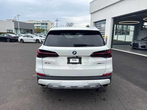 Certified 2024 BMW X5 xDrive40i w/ Premium Package image 4