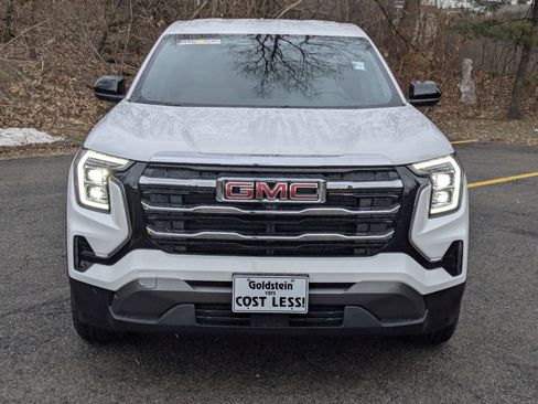 New 2026 GMC Terrain Elevation w/ LPO, Floor Liner Package image 2