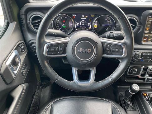 Used 2021 Jeep Wrangler Unlimited Sahara w/ Cold Weather Group image 3