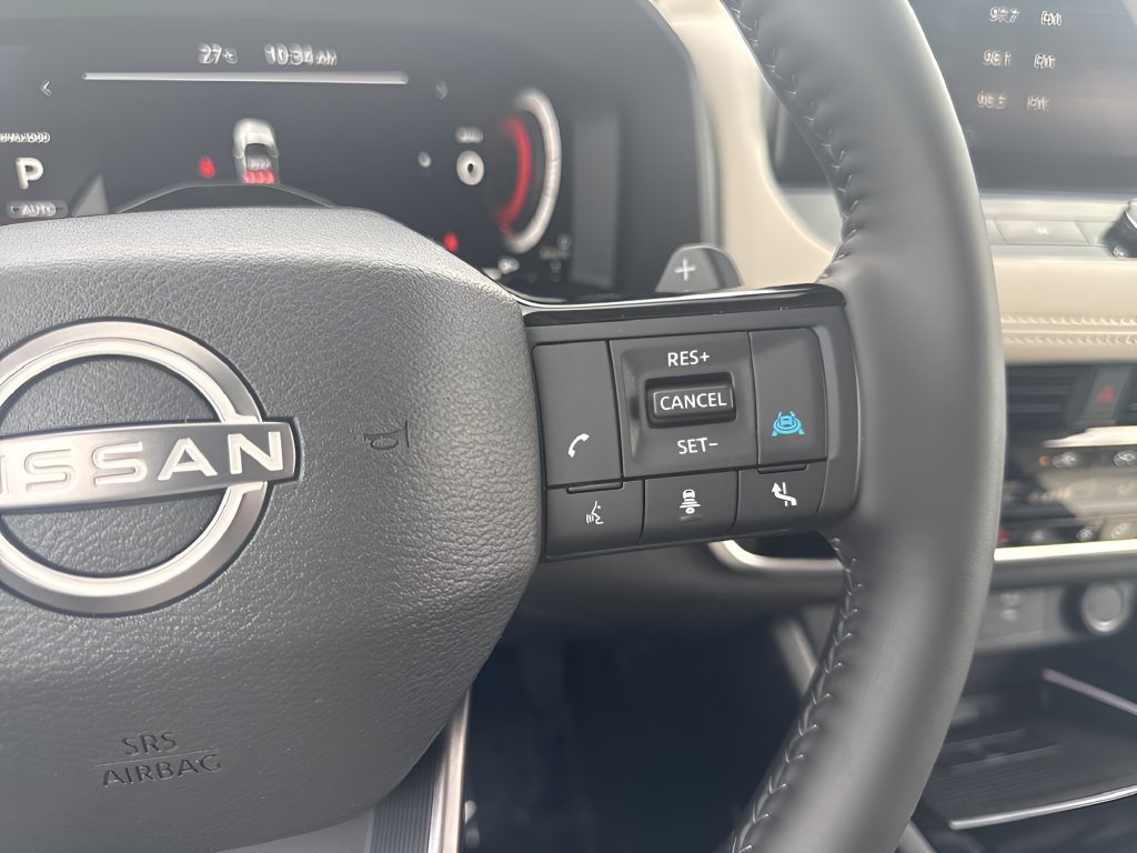 Used 2025 Nissan Rogue SL w/ Tech Package AWD/4WD image 17