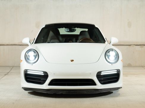 Certified 2017 Porsche 911 Turbo AWD/4WD image 6