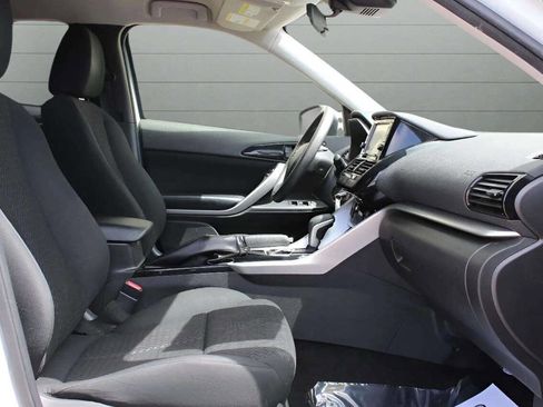 Used 2022 Mitsubishi Eclipse Cross ES image 17