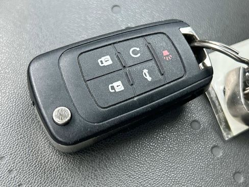 Used 2015 Chevrolet Spark LT image 30