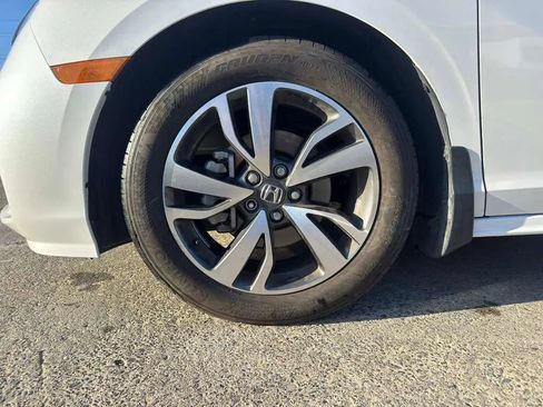 Used 2023 Honda Odyssey Touring image 21