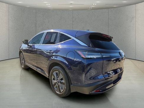 Used 2025 Nissan Murano SL w/ Cargo Package AWD/4WD image 3