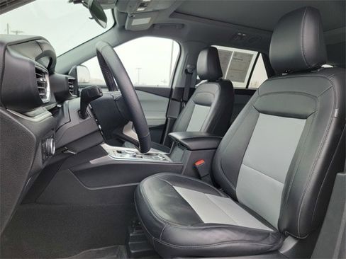 Certified 2023 Ford Explorer XLT w/ Equipment Group 202A image 18