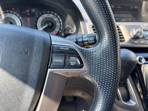 Used 2016 Honda Odyssey SE image 14