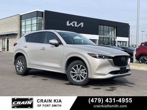 Used 2025 MAZDA CX-5 AWD 2.5 S w/ Preferred Package image 1