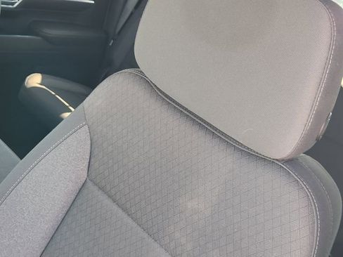 Used 2023 Chevrolet Silverado 1500 LT image 24