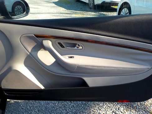 Used 2008 Volkswagen Eos Lux image 19