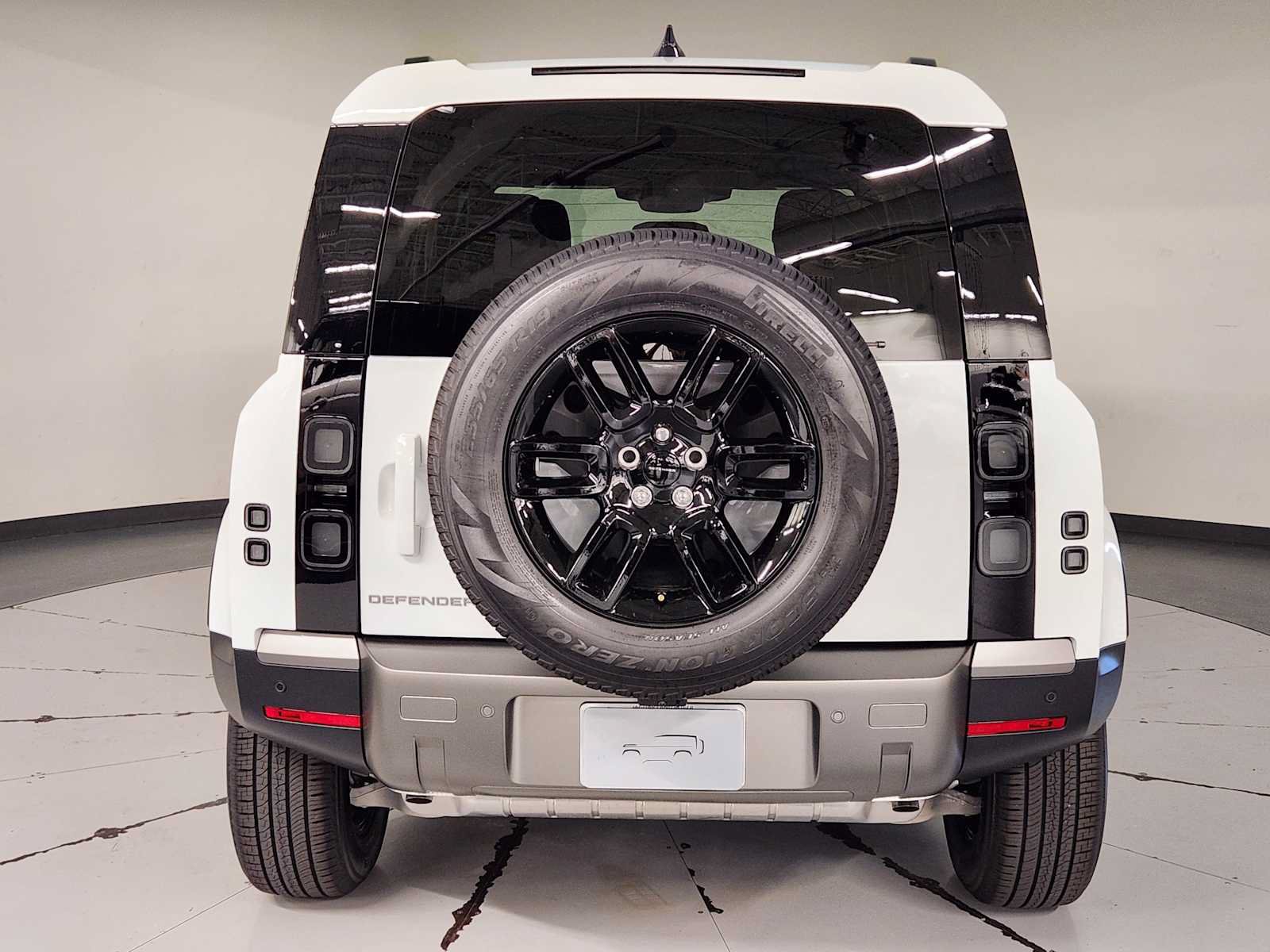 New 2026 Land Rover Defender 110 S AWD/4WD image 10