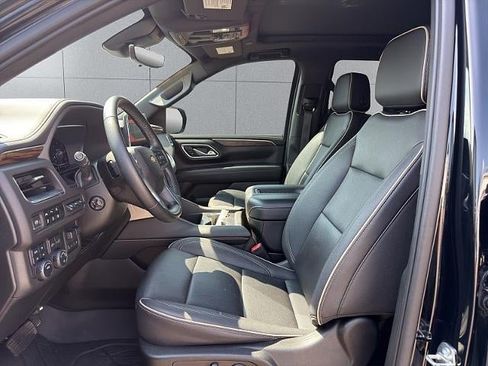 Used 2023 Chevrolet Tahoe Premier AWD/4WD image 26