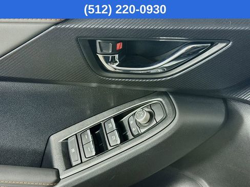 Certified 2025 Subaru Crosstrek 2.5i Limited w/ Crosstrek Mirror Package image 22