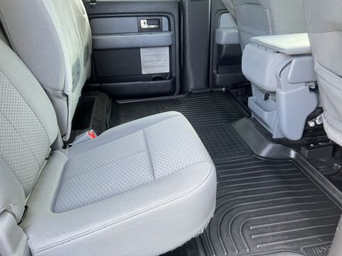 Used 2014 Ford F150 XLT w/ Equipment Group 302A Luxury AWD/4WD image 16