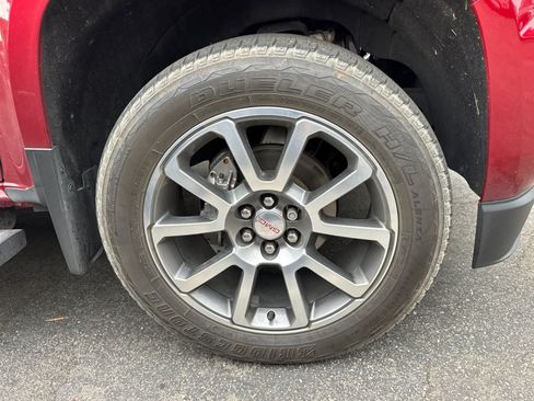 Used 2017 GMC Canyon Denali AWD/4WD image 11