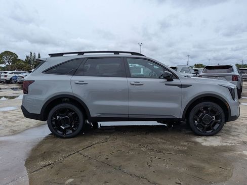 New 2026 Kia Sorento SX Prestige image 9