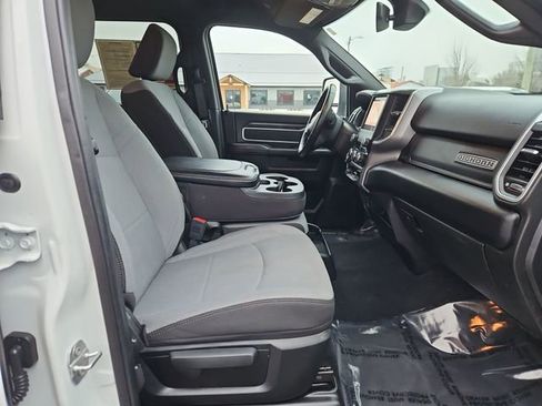 Used 2024 RAM 2500 Big Horn AWD/4WD image 23