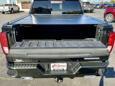 Used 2022 GMC Sierra 1500 Elevation w/ Elevation Premium Package image 21