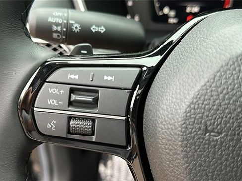 Used 2025 Acura Integra image 13