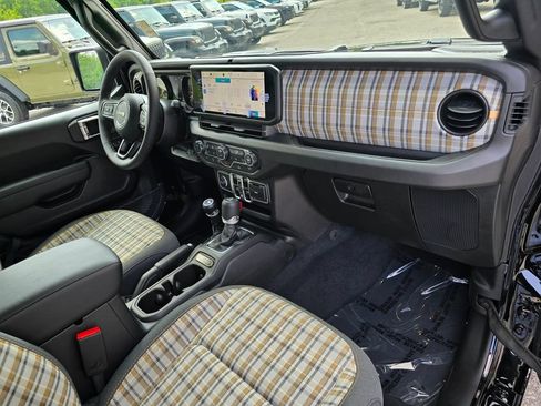 New 2026 Jeep Wrangler Unlimited Sport AWD/4WD image 29