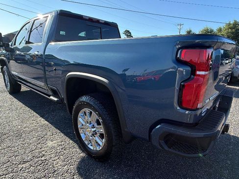 New 2026 Chevrolet Silverado 2500 High Country w/ High Country Premium Package AWD/4WD image 11
