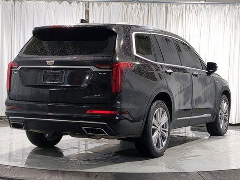 Used 2023 Cadillac XT6 Premium Luxury image 14