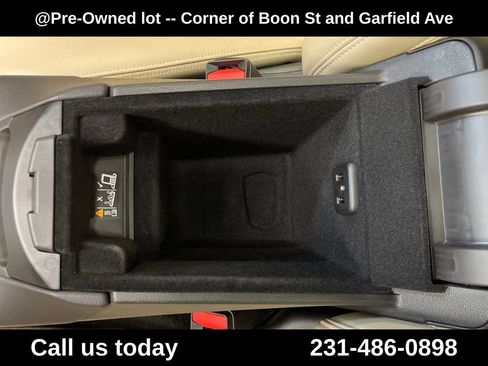 Used 2019 Cadillac XT5 Luxury AWD/4WD image 26