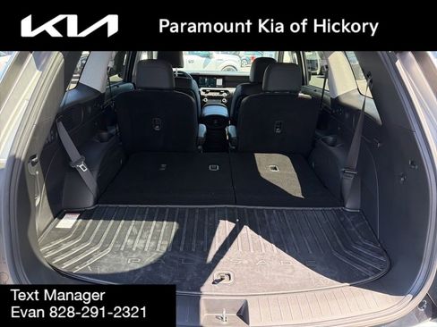 Used 2026 Hyundai Palisade Limited FWD image 13