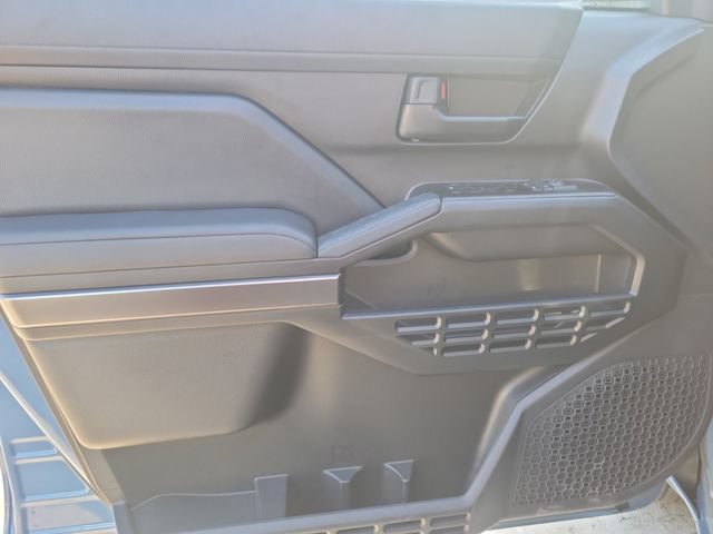 Used 2026 Toyota 4Runner SR5 RWD image 11