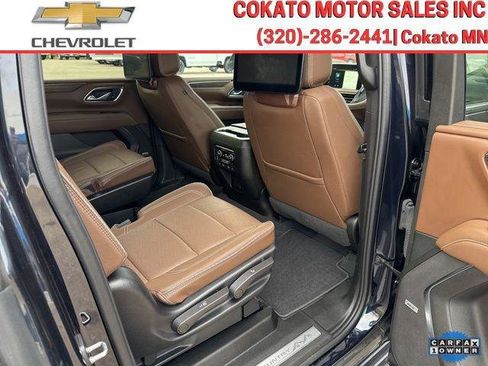 Used 2024 Chevrolet Suburban High Country w/ Advanced Technology Package image 14