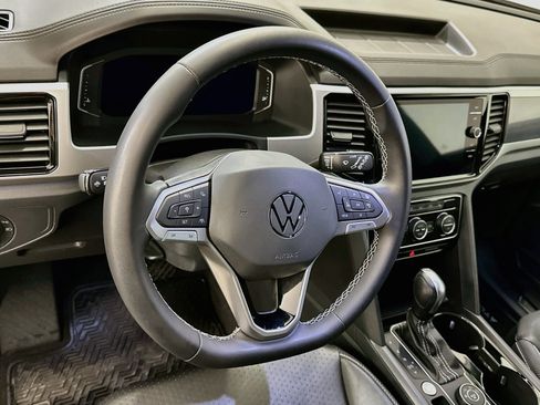 Used 2023 Volkswagen Atlas Cross Sport SEL AWD/4WD image 18
