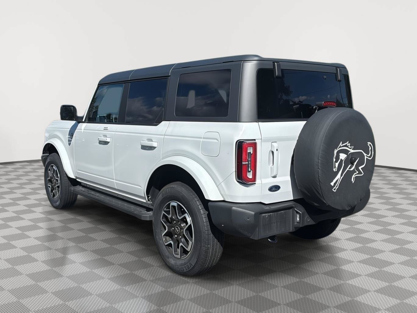 Used 2023 Ford Bronco Outer Banks AWD/4WD image 7