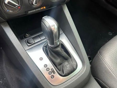 Used 2012 Volkswagen Jetta SE image 9