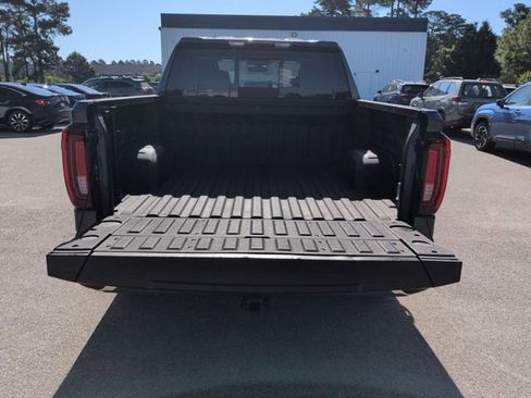 Used 2021 GMC Sierra 1500 SLT w/ SLT Premium Package AWD/4WD image 30