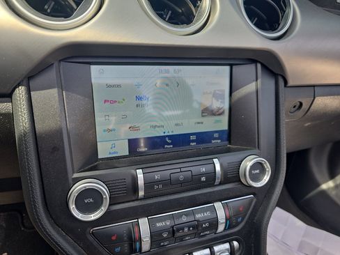 Used 2022 Ford Mustang Premium image 17