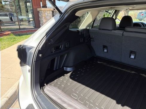 Used 2021 Subaru Outback Onyx Edition XT AWD/4WD image 37