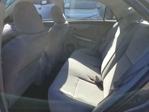 Used 2010 Toyota Corolla LE image 19
