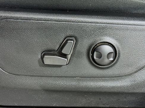 Used 2022 RAM 1500 Big Horn image 17