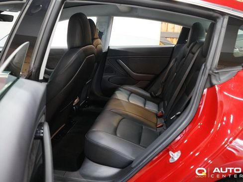 Used 2019 Tesla Model 3 Long Range image 24