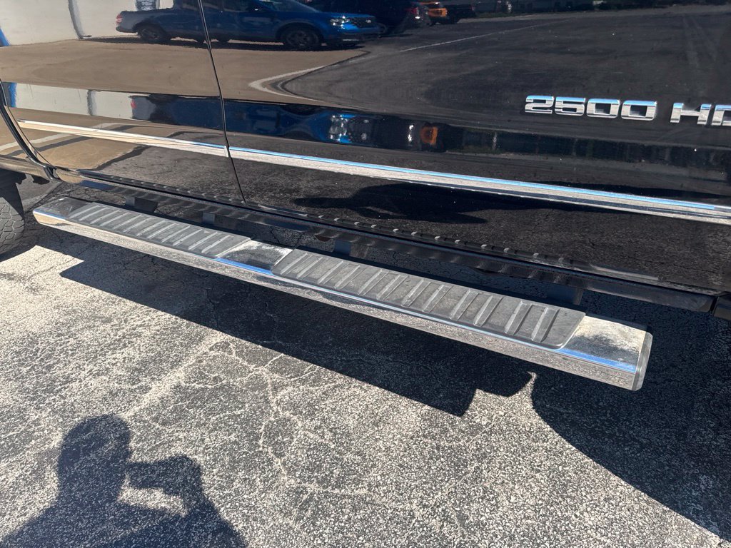 Used 2018 Chevrolet Silverado 2500 LTZ w/ Snow Plow Prep Package AWD/4WD image 41