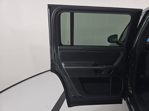 Used 2024 Rivian R1S Adventure AWD/4WD image 17