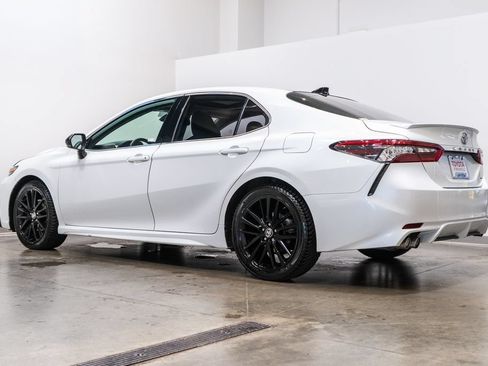 Used 2021 Toyota Camry XSE w/ Navigation Package FWD image 7