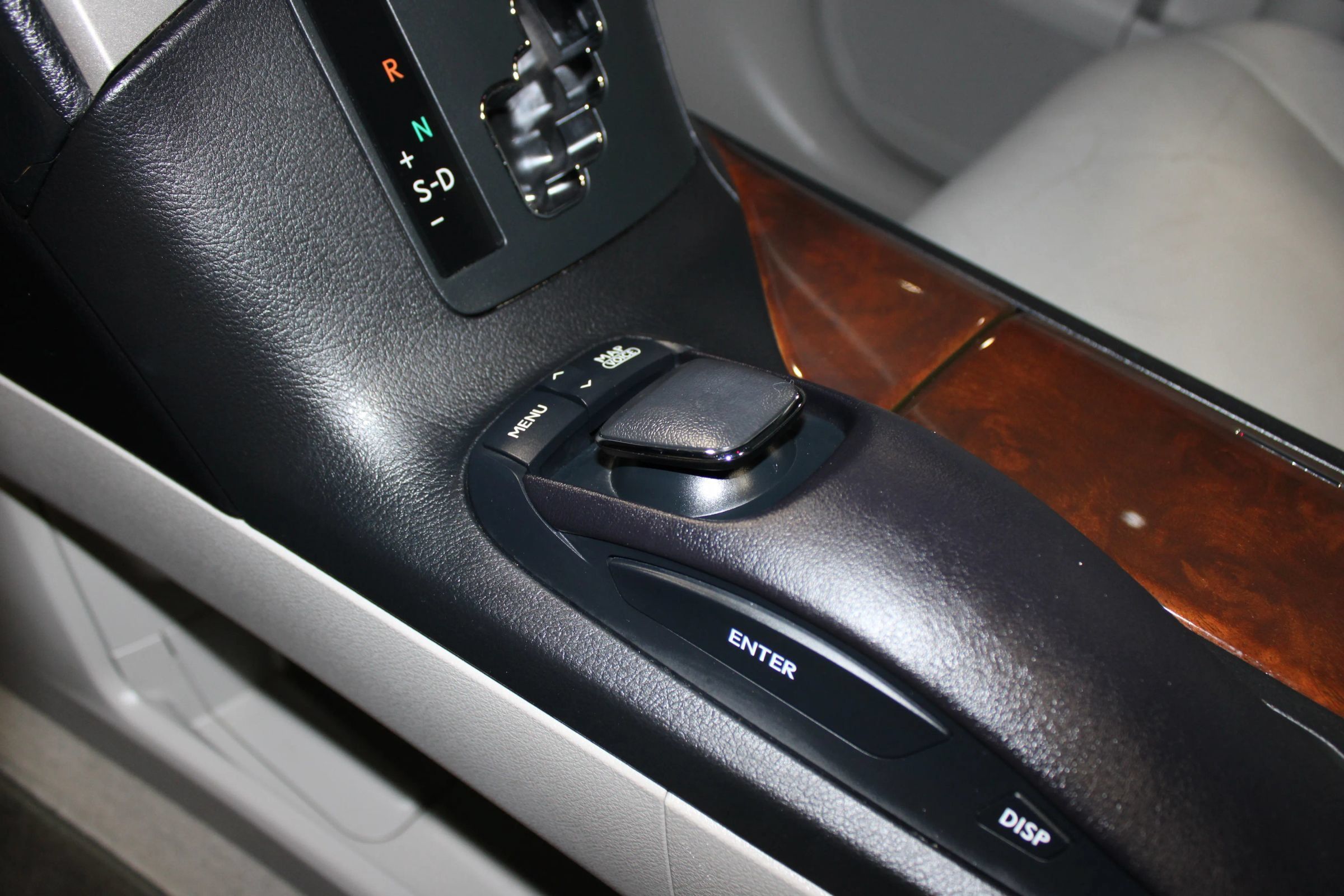 Used 2012 Lexus RX 350 FWD w/ Premium Pkg image 21